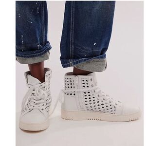 Free People Hayes High Top Woven Leather Sneakers‎ in White Size 6 New in box